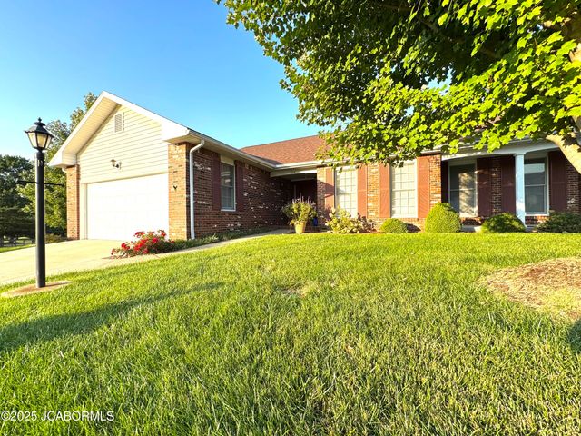 4014 NEW BEDFORD COURT, Jefferson City, MO 65109
