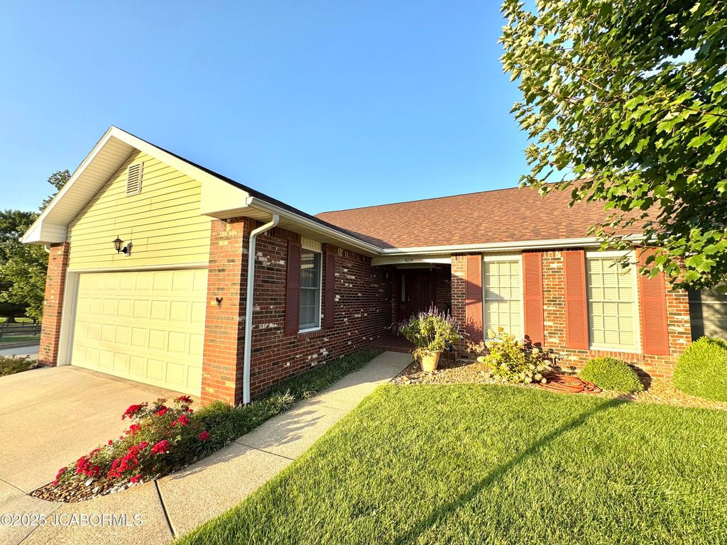 4014 NEW BEDFORD COURT, Jefferson City, MO 65109