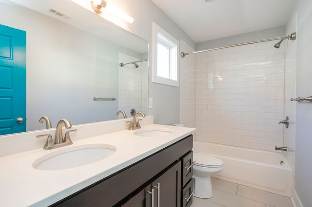 2206 14th Ave, N, Nashville, TN 37208