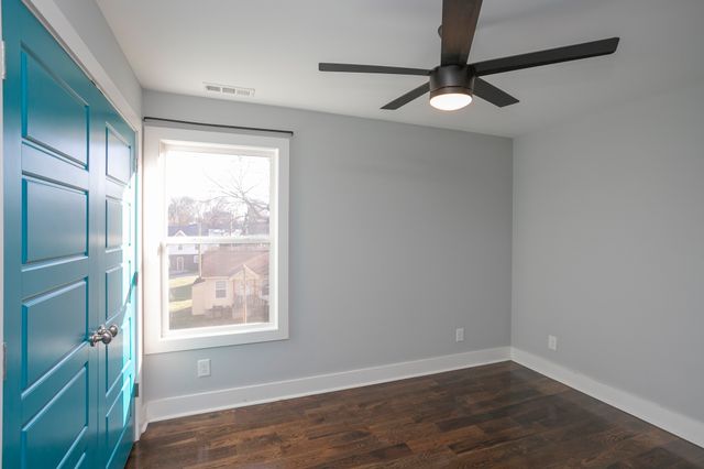 2206 14th Ave, N, Nashville, TN 37208