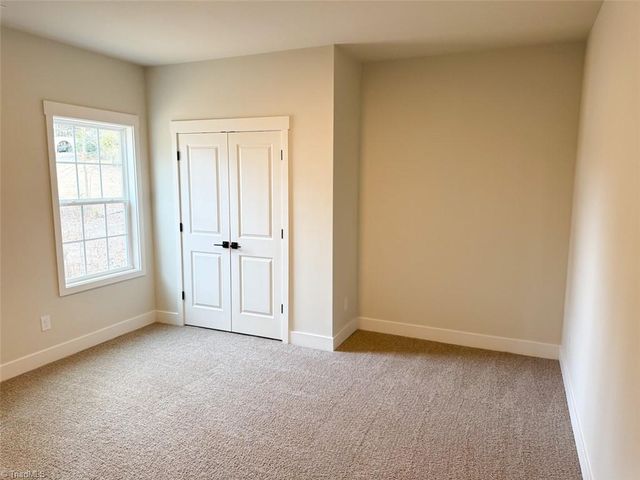 6935 Tia Court, Thomasville, NC 27360