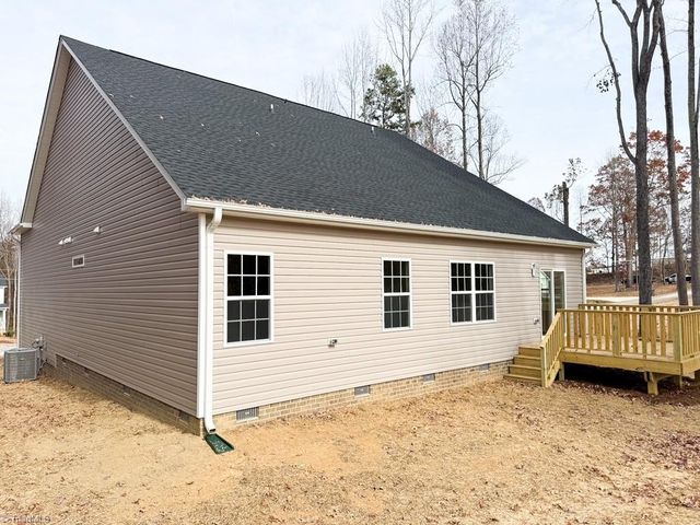 6935 Tia Court, Thomasville, NC 27360