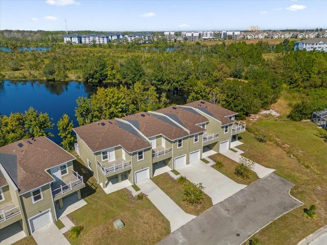 450 LAKE SHORE PARKWAY, Davenport, FL 33896