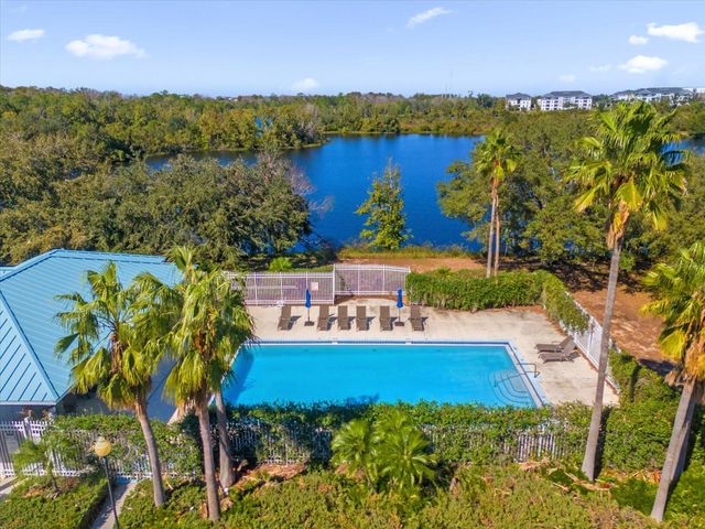 450 LAKE SHORE PARKWAY, Davenport, FL 33896