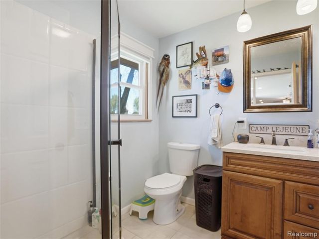 2206 Oak Shade Drive, Davison, MI 48423