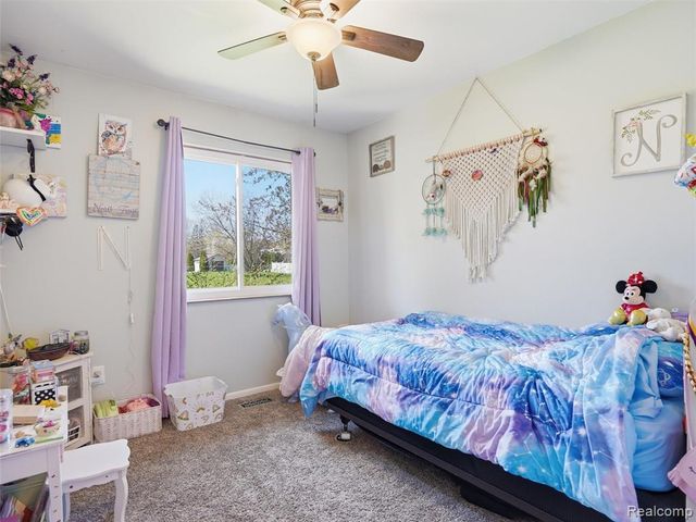 2206 Oak Shade Drive, Davison, MI 48423