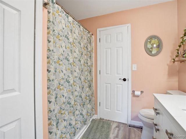 2206 Oak Shade Drive, Davison, MI 48423