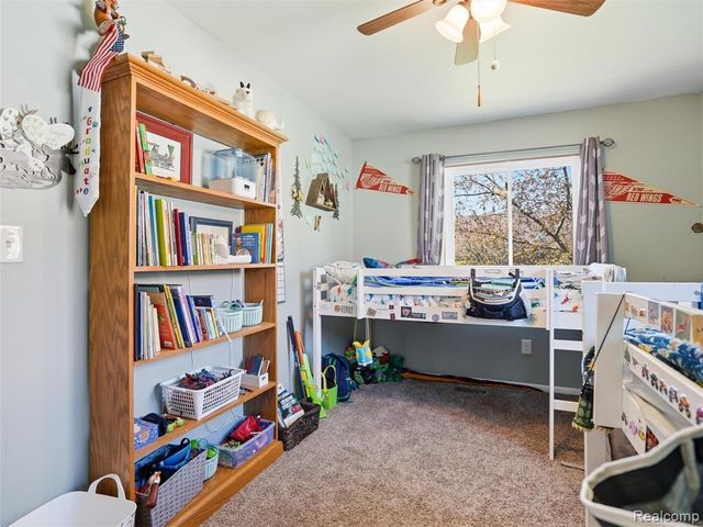 2206 Oak Shade Drive, Davison, MI 48423