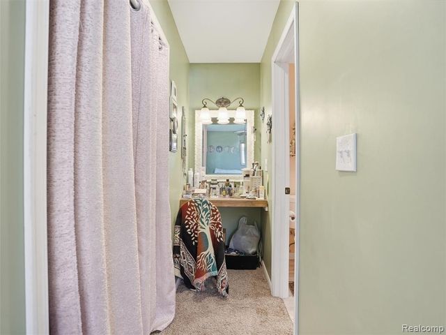 2206 Oak Shade Drive, Davison, MI 48423