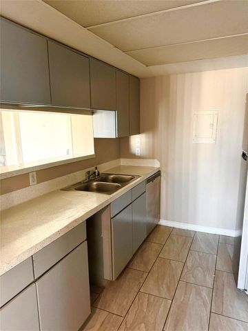 2824 S Bartell Drive 26, Houston, TX 77054