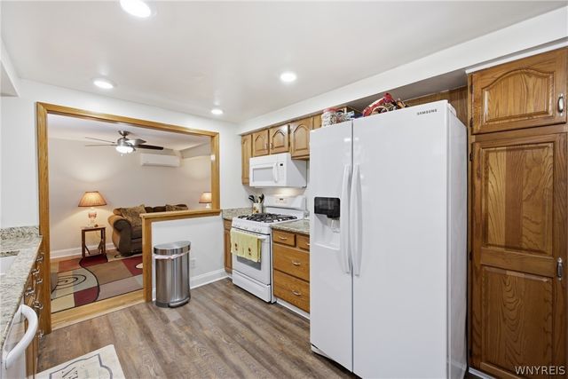 379 Vine Lane, Amherst, NY 14228