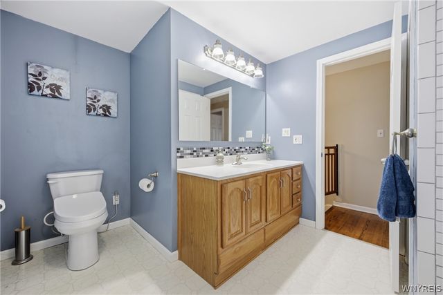 379 Vine Lane, Amherst, NY 14228