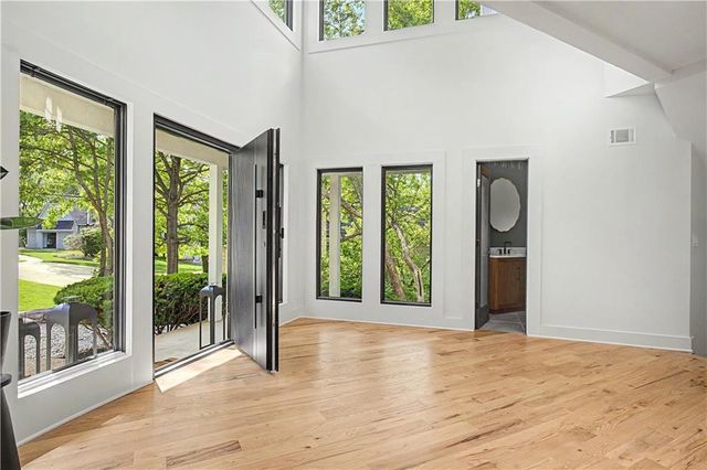 12603 Granada Road, Leawood, KS 66209