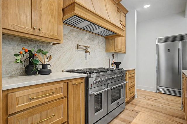 12603 Granada Road, Leawood, KS 66209