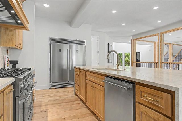 12603 Granada Road, Leawood, KS 66209
