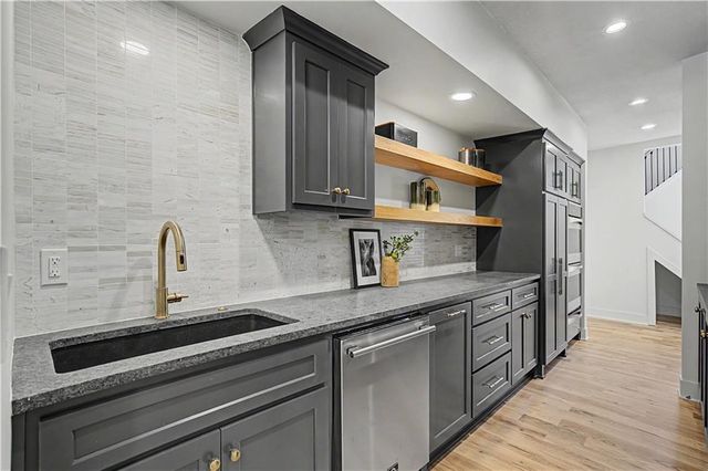 12603 Granada Road, Leawood, KS 66209
