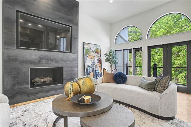 12603 Granada Road, Leawood, KS 66209
