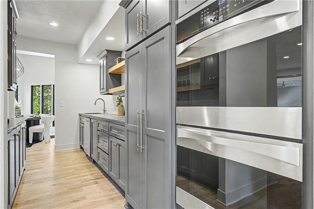 12603 Granada Road, Leawood, KS 66209