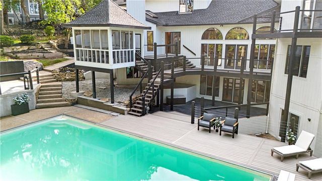 12603 Granada Road, Leawood, KS 66209