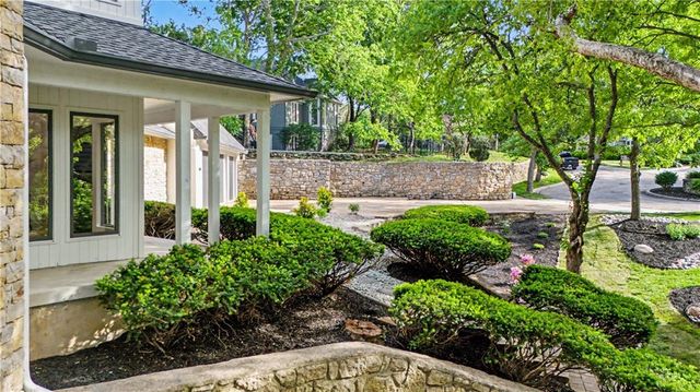 12603 Granada Road, Leawood, KS 66209