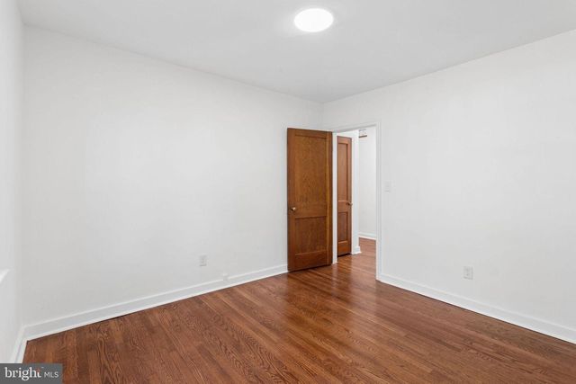 300 HUTCHINSON AVE, Haddonfield, NJ 08033