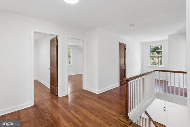 300 HUTCHINSON AVE, Haddonfield, NJ 08033