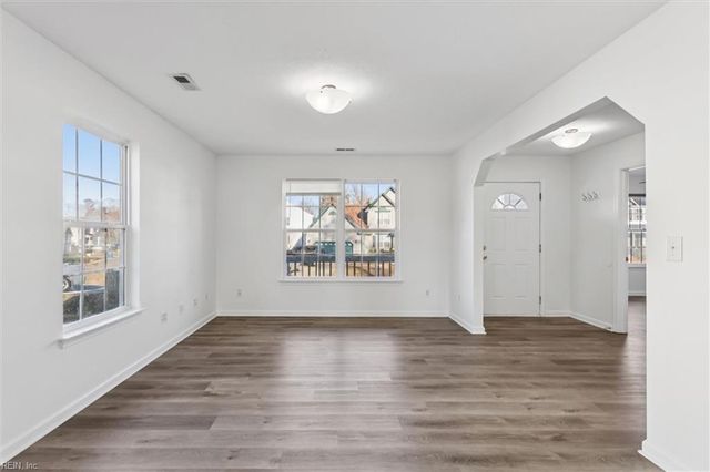 5105 Ginger CT, Williamsburg, VA 23188