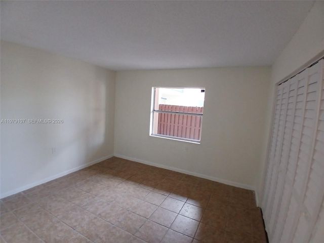 11273 SW 88 ST 114J, Miami, FL 33176