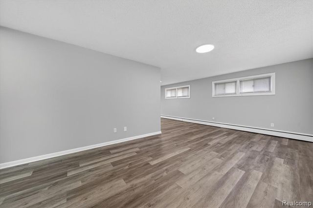35808 Schley Avenue, Westland, MI 48186