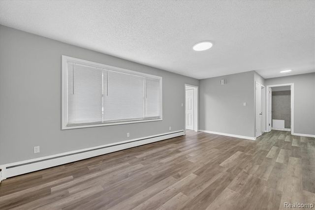 35808 Schley Avenue, Westland, MI 48186