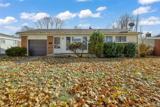 11536 Diamond Drive, Sterling Heights, MI 48314