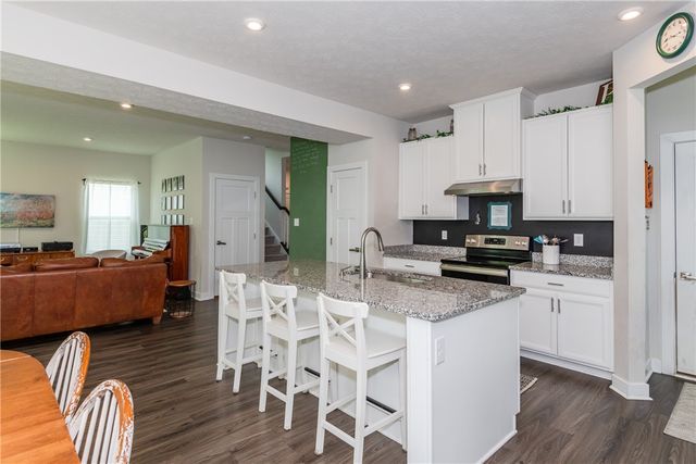 6163 Derby Place, Huber Heights, OH 45424