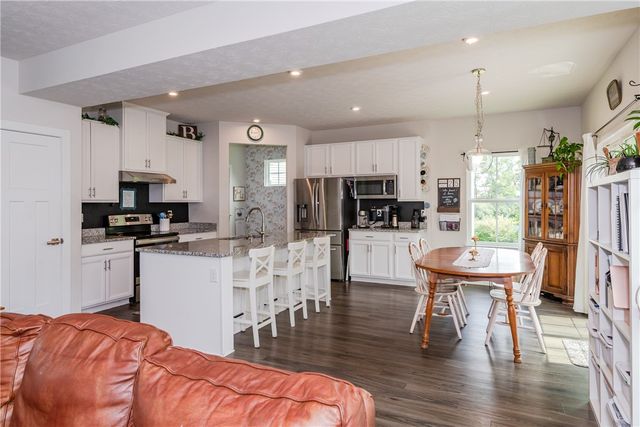 6163 Derby Place, Huber Heights, OH 45424
