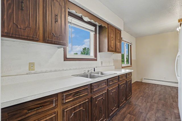 1944 E River Road, Kawkawlin, MI 48631