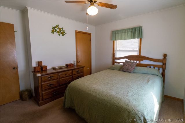 201 E 38th Street, Sand Springs, OK 74063