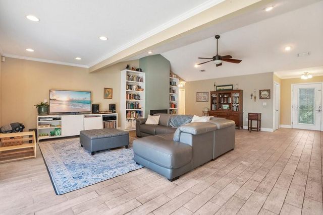 3858 SHORE BOULEVARD, Oldsmar, FL 34677