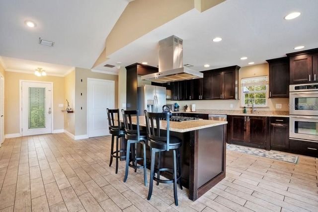 3858 SHORE BOULEVARD, Oldsmar, FL 34677