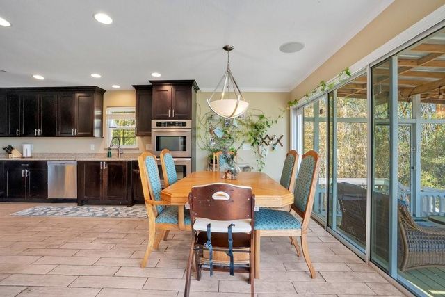 3858 SHORE BOULEVARD, Oldsmar, FL 34677