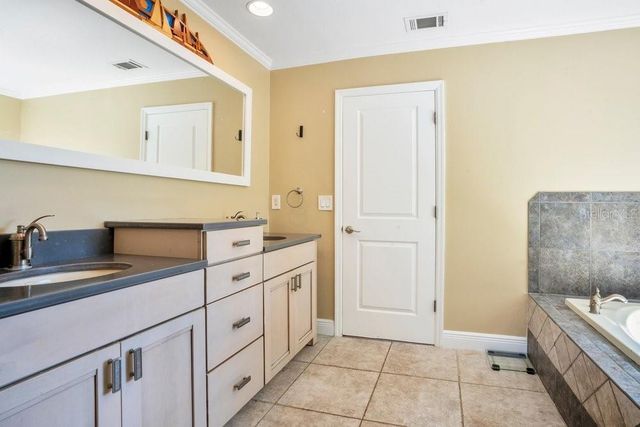 3858 SHORE BOULEVARD, Oldsmar, FL 34677