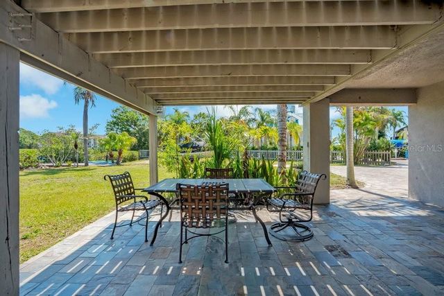3858 SHORE BOULEVARD, Oldsmar, FL 34677