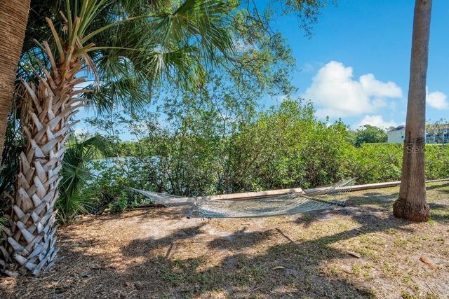 3858 SHORE BOULEVARD, Oldsmar, FL 34677