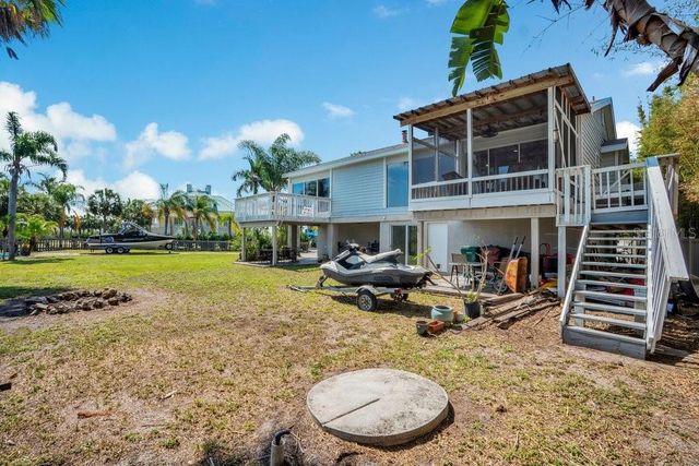 3858 SHORE BOULEVARD, Oldsmar, FL 34677