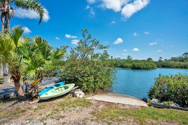 3858 SHORE BOULEVARD, Oldsmar, FL 34677