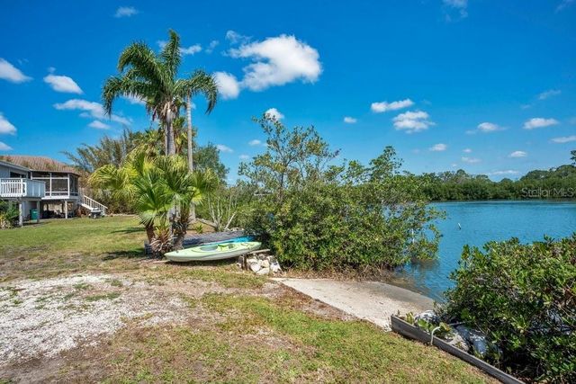 3858 SHORE BOULEVARD, Oldsmar, FL 34677