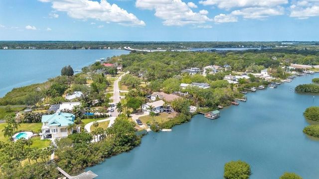 3858 SHORE BOULEVARD, Oldsmar, FL 34677