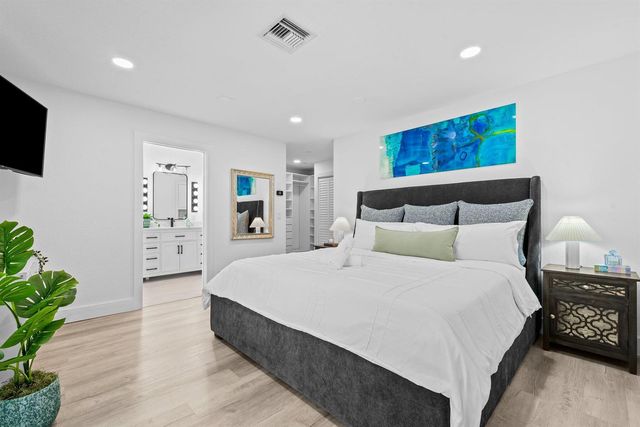 581 SE 5th Avenue, Pompano Beach, FL 33060