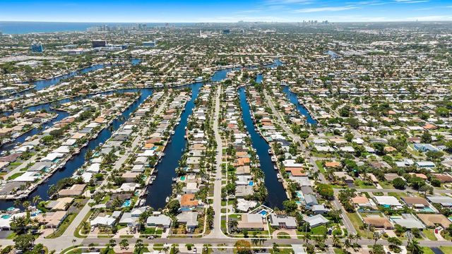 581 SE 5th Avenue, Pompano Beach, FL 33060
