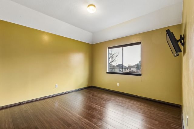 915 Fieldstone Drive, Cedar Hill, TX 75104