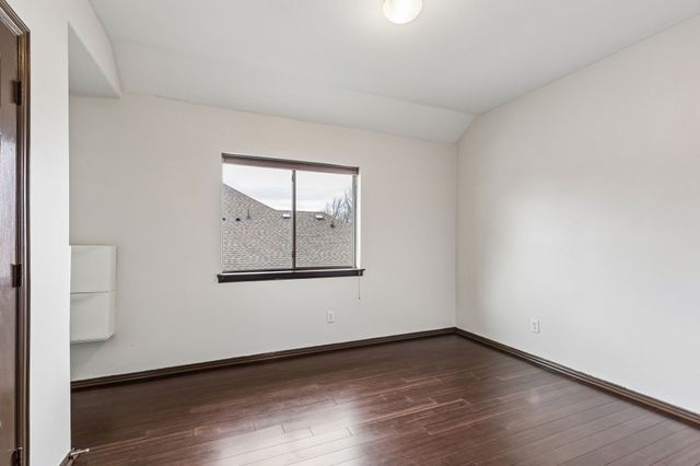 915 Fieldstone Drive, Cedar Hill, TX 75104