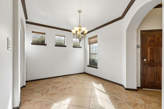 915 Fieldstone Drive, Cedar Hill, TX 75104